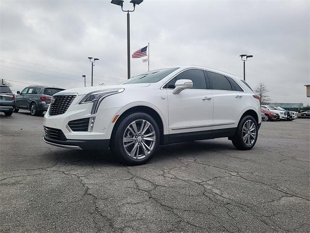 new 2025 Cadillac XT5 car, priced at $59,045