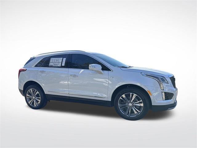 new 2025 Cadillac XT5 car, priced at $59,045