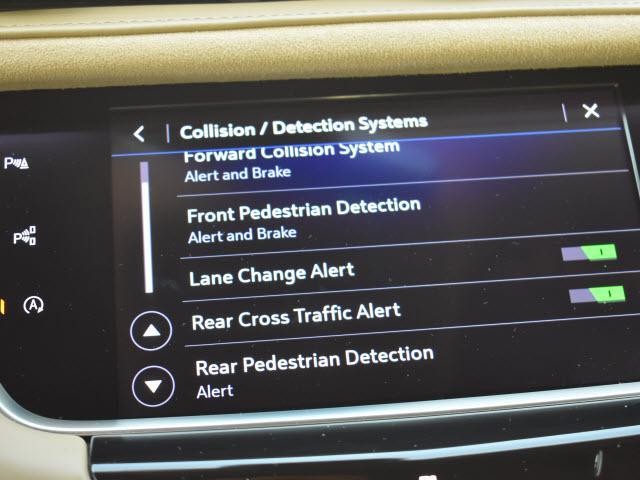 used 2020 Cadillac XT5 car, priced at $27,600
