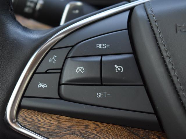 used 2020 Cadillac XT5 car, priced at $27,600