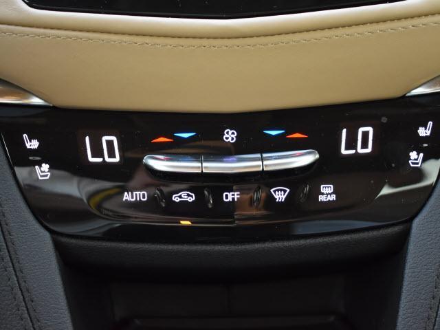 used 2020 Cadillac XT5 car, priced at $27,600