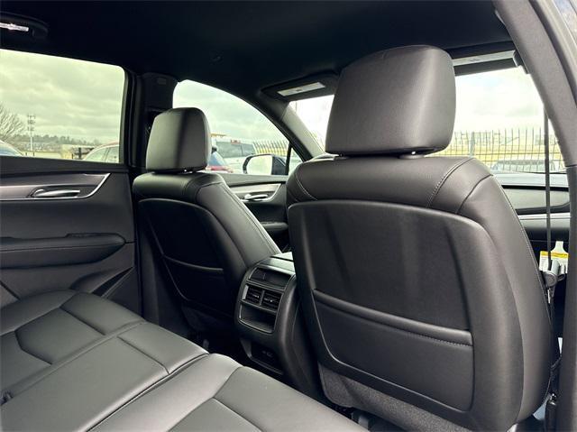 new 2025 Cadillac XT5 car, priced at $46,315