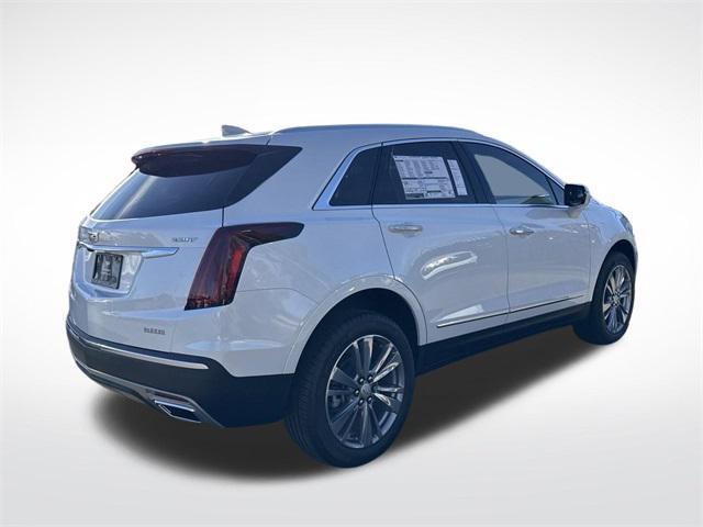 new 2025 Cadillac XT5 car, priced at $53,760