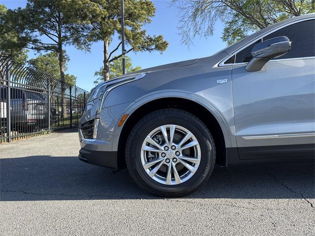 new 2025 Cadillac XT5 car, priced at $47,895