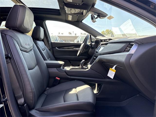 new 2026 Cadillac XT5 car, priced at $61,520