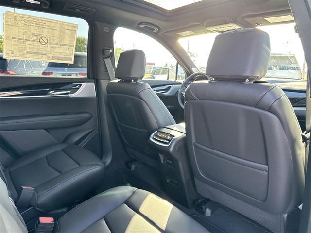 new 2025 Cadillac XT6 car, priced at $62,285