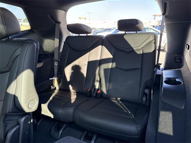 new 2025 Cadillac XT6 car, priced at $62,285