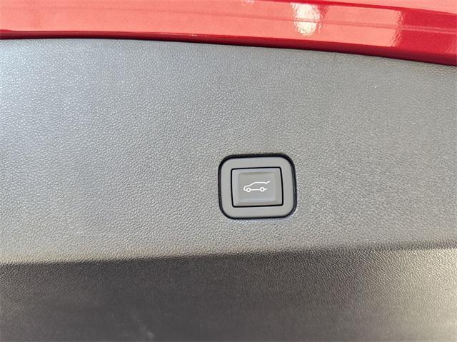new 2025 Cadillac XT6 car, priced at $63,730