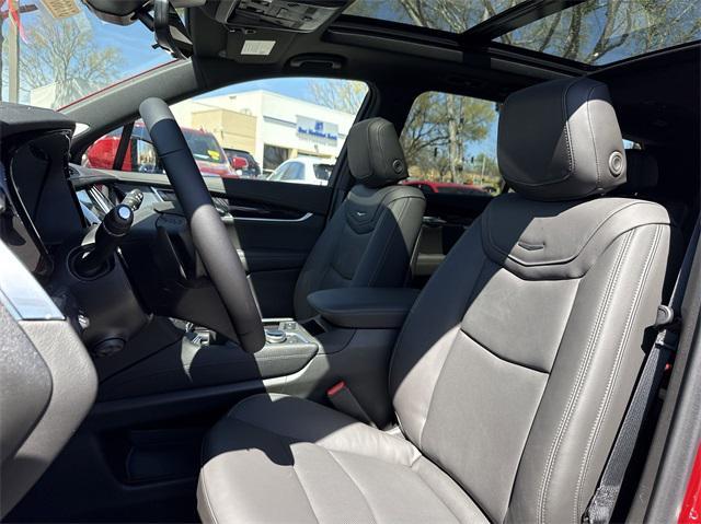 new 2025 Cadillac XT6 car, priced at $63,730