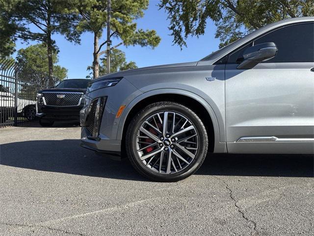 new 2025 Cadillac XT6 car, priced at $72,235