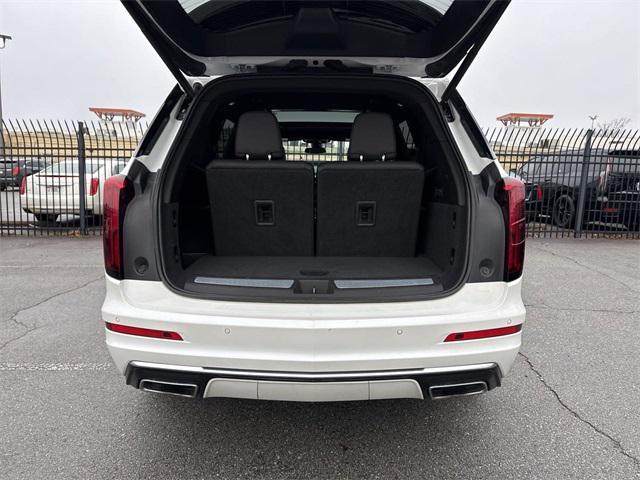 used 2020 Cadillac XT6 car, priced at $28,700