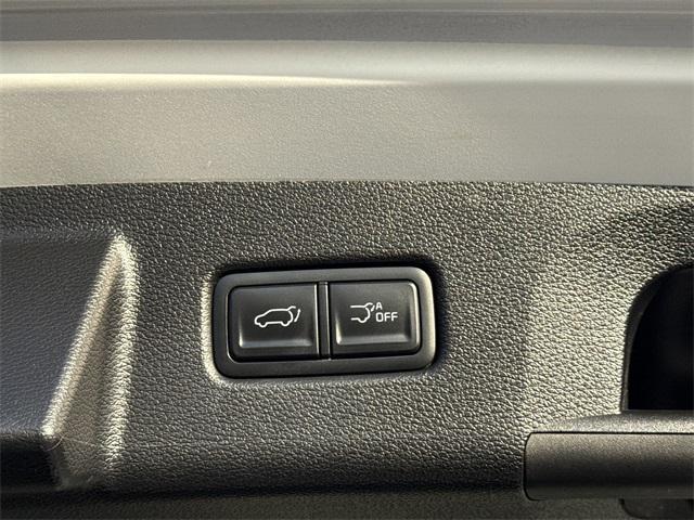 used 2024 Kia Telluride car, priced at $42,860