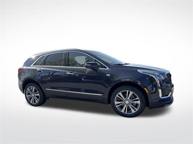new 2025 Cadillac XT5 car, priced at $54,215