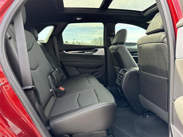 new 2025 Cadillac XT5 car, priced at $60,465