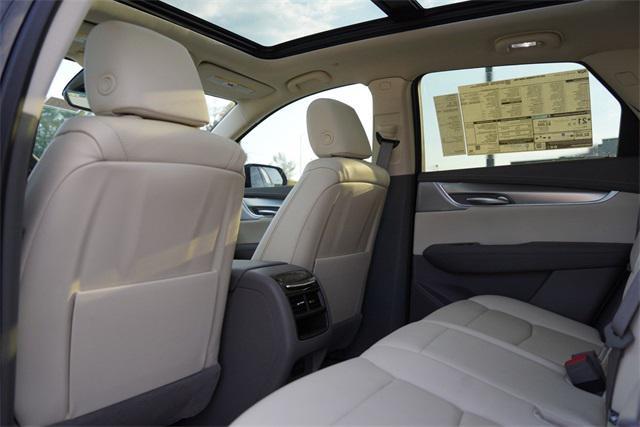 new 2025 Cadillac XT5 car, priced at $59,310