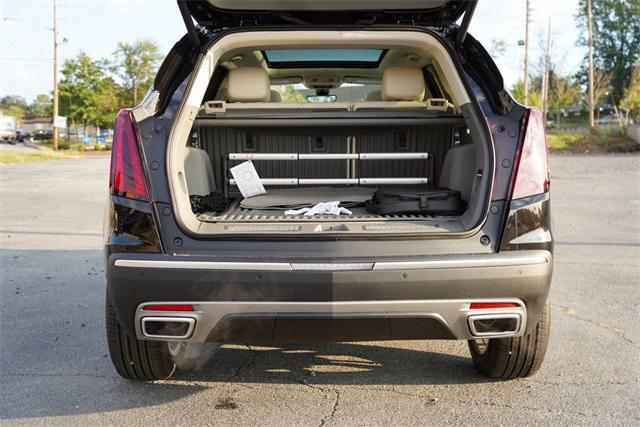 new 2025 Cadillac XT5 car, priced at $59,310