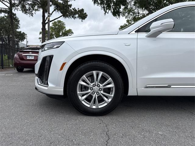 new 2025 Cadillac XT6 car, priced at $52,225