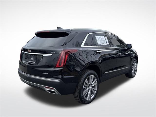 new 2025 Cadillac XT5 car, priced at $56,190