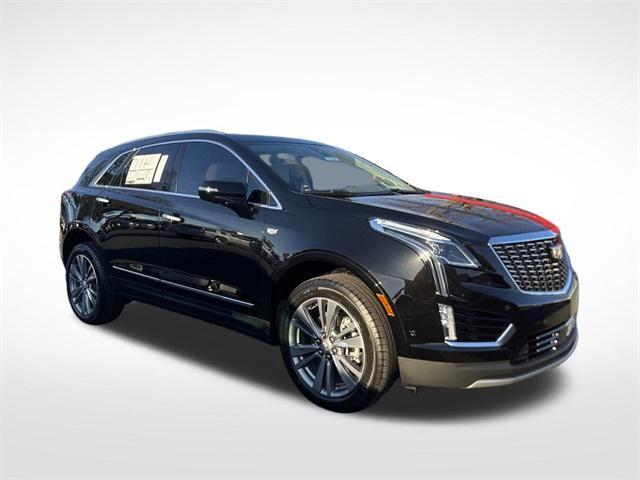 new 2025 Cadillac XT5 car, priced at $56,190