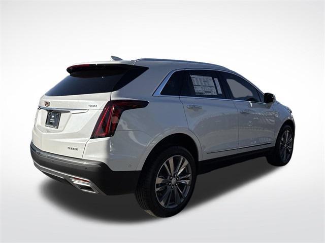 new 2025 Cadillac XT5 car, priced at $59,045