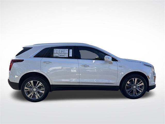 new 2025 Cadillac XT5 car, priced at $59,045