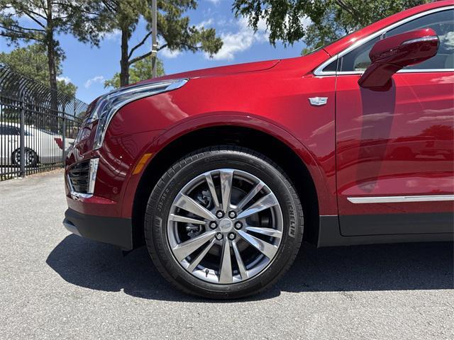 new 2025 Cadillac XT5 car, priced at $58,620