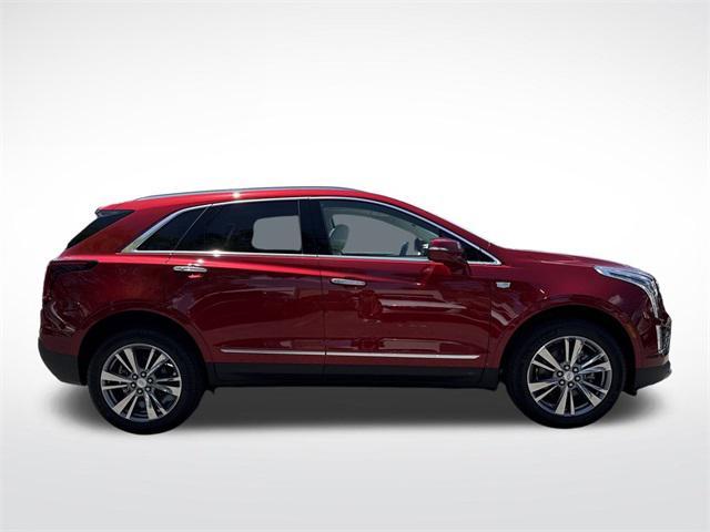 new 2025 Cadillac XT5 car, priced at $58,620