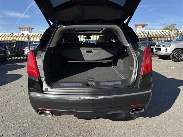 used 2017 Cadillac XT5 car, priced at $21,800