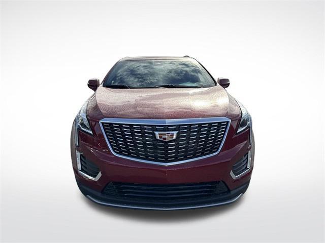 new 2025 Cadillac XT5 car, priced at $54,815