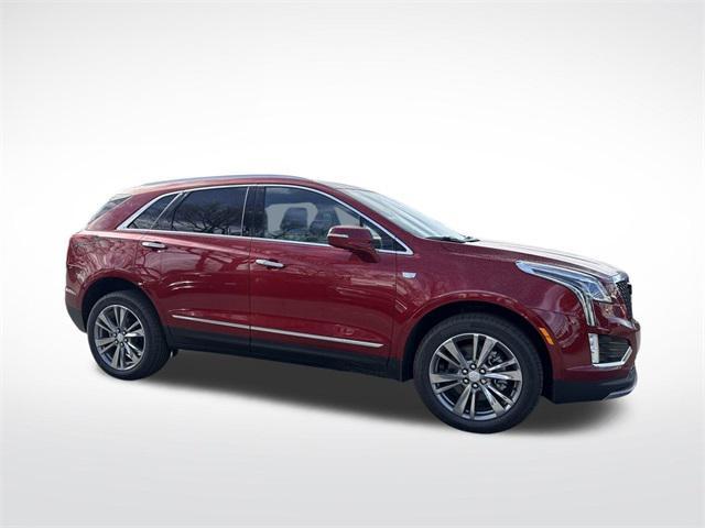 new 2025 Cadillac XT5 car, priced at $54,815