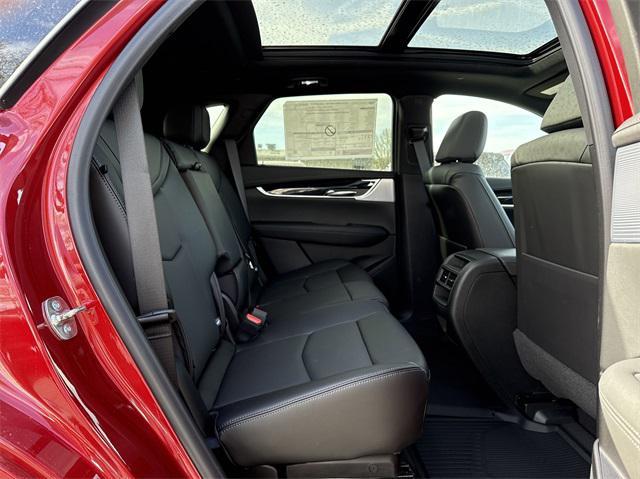 new 2025 Cadillac XT5 car, priced at $54,815
