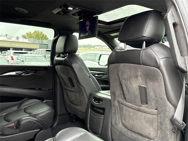 used 2020 Cadillac Escalade car, priced at $38,500