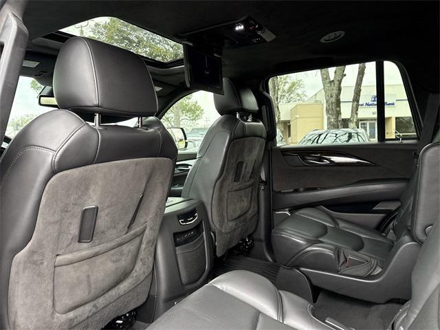 used 2020 Cadillac Escalade car, priced at $38,500