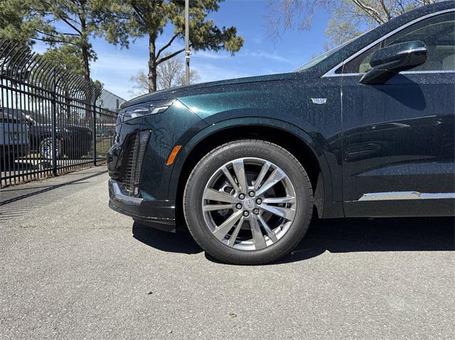 new 2025 Cadillac XT6 car, priced at $60,810