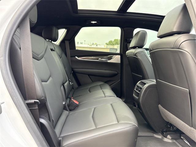 used 2022 Cadillac XT5 car, priced at $29,800