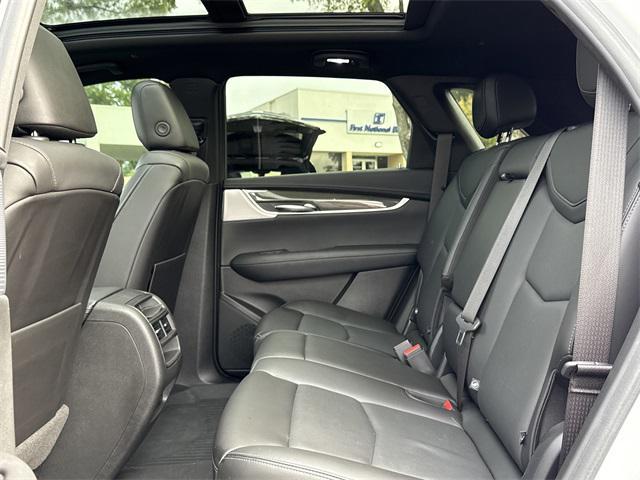 used 2022 Cadillac XT5 car, priced at $29,800