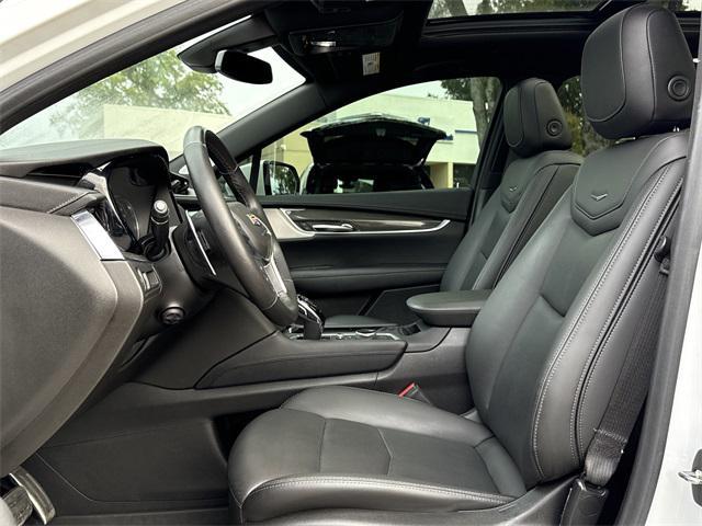 used 2022 Cadillac XT5 car, priced at $29,800
