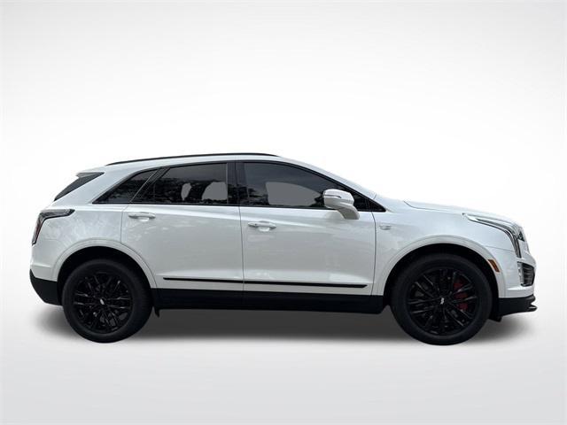 used 2022 Cadillac XT5 car, priced at $29,800