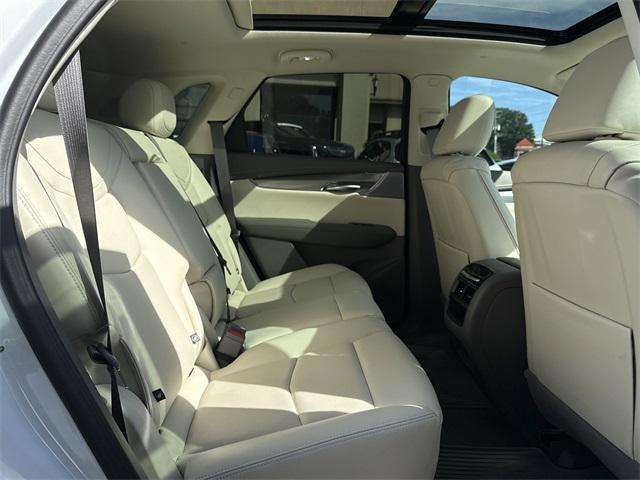 new 2025 Cadillac XT5 car, priced at $56,148