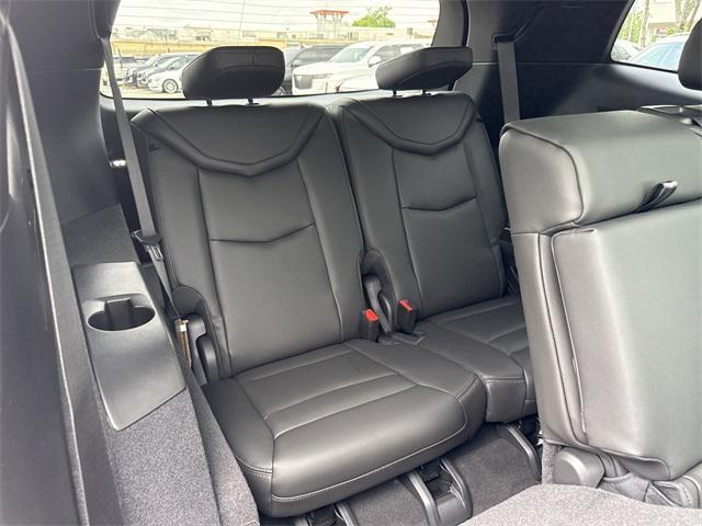new 2025 Cadillac XT6 car, priced at $52,115