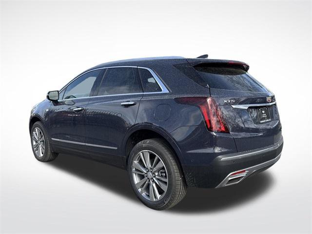 new 2025 Cadillac XT5 car, priced at $57,690