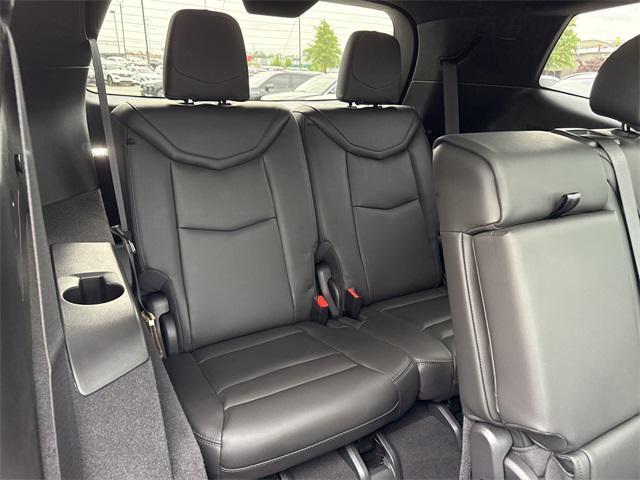 new 2025 Cadillac XT6 car, priced at $52,210