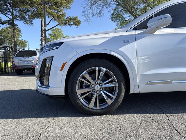 new 2025 Cadillac XT6 car, priced at $61,410