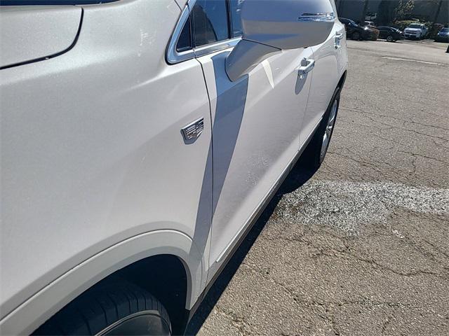 used 2022 Cadillac XT5 car, priced at $32,600