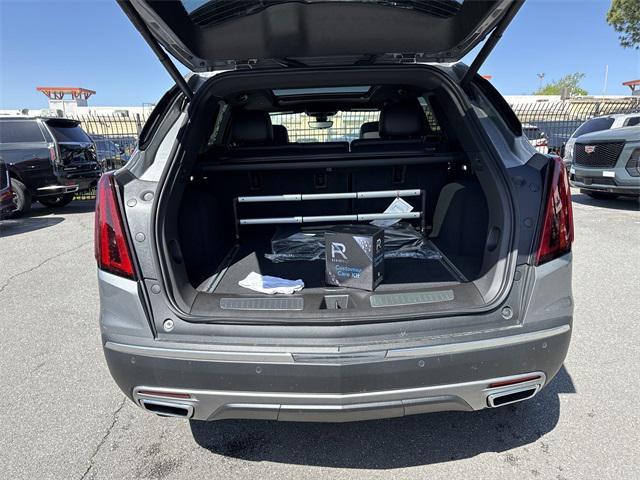 new 2025 Cadillac XT5 car, priced at $56,265
