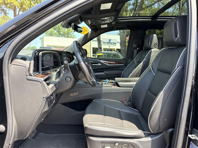 used 2021 Cadillac Escalade ESV car, priced at $53,500