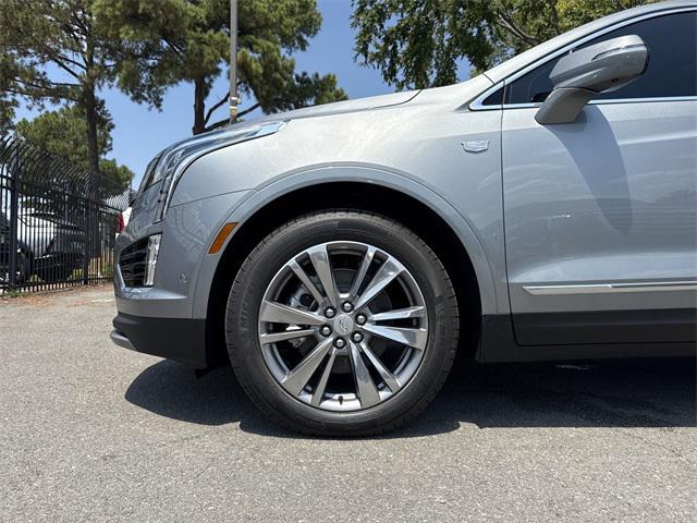 new 2025 Cadillac XT5 car, priced at $59,390