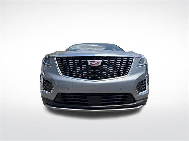 new 2025 Cadillac XT5 car, priced at $59,390