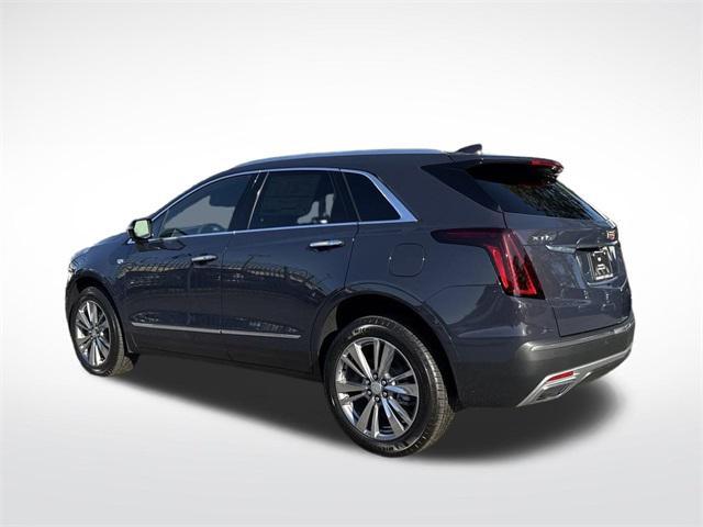 new 2025 Cadillac XT5 car, priced at $52,615