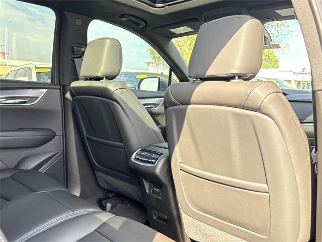 new 2025 Cadillac XT6 car, priced at $50,985